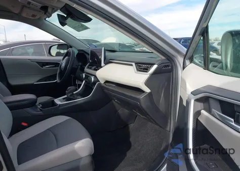 2024 Toyota Rav4 Xle из США, поврежденный, VIN 2T3W1RFV9RW312471